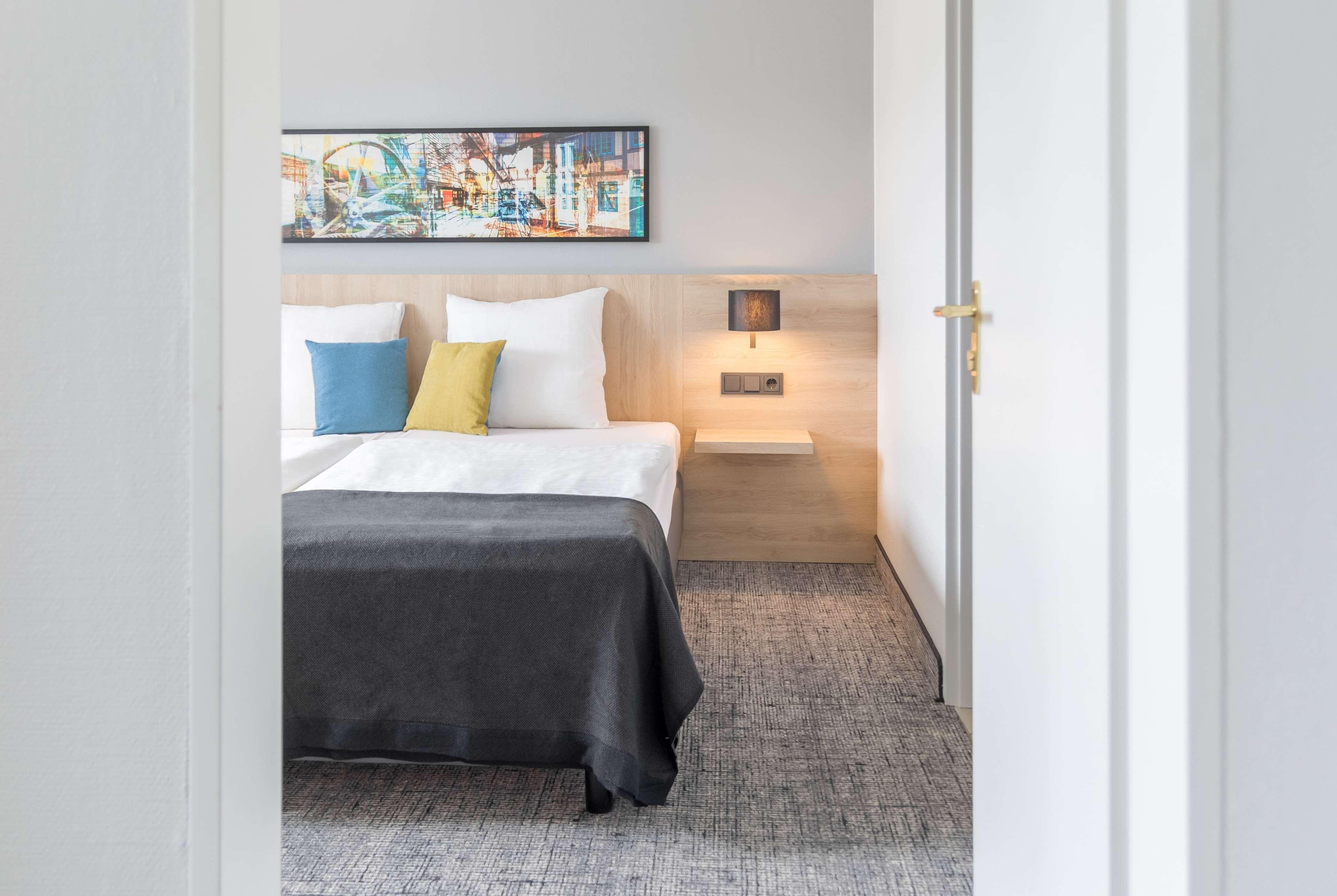 Ramada By Wyndham Flensburg City Exterior foto