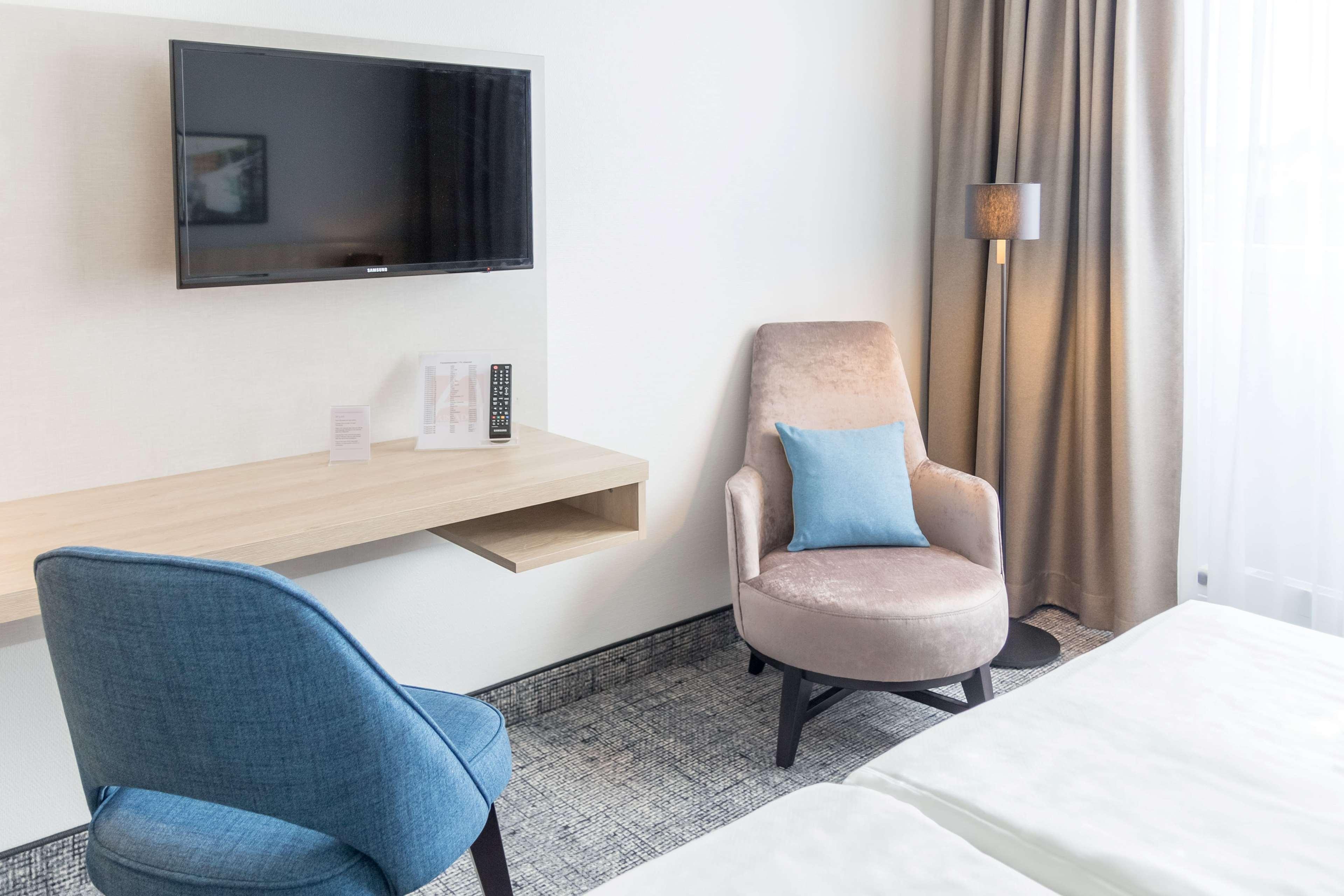Ramada By Wyndham Flensburg City Exterior foto