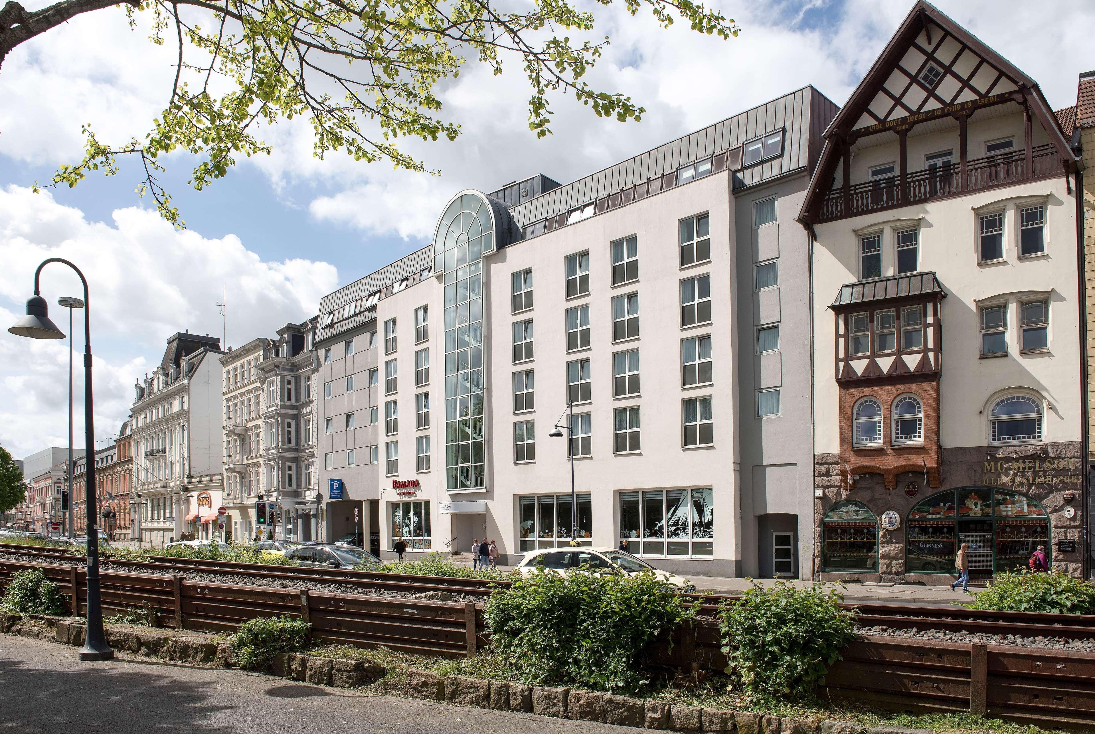 Ramada By Wyndham Flensburg City Exterior foto