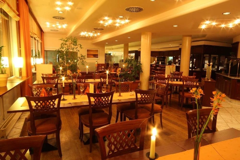 Ramada By Wyndham Flensburg City Exterior foto